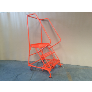 Escalera rodante de fierro, Plataf. 40 x 61.5 cm, Alt. Plataf. 0.75 m Color a elegir amarillo, naranja y gris